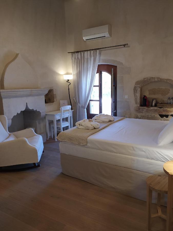 Wild Violet Villa: An Old Vision Of Luxury Melidhonion  Exterior photo
