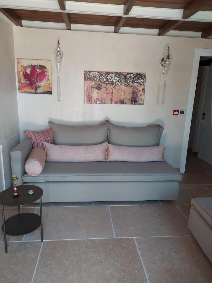 Wild Violet Villa: An Old Vision Of Luxury Melidhonion  Exterior photo